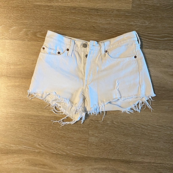 Levi's vintage white denim short - Picture 5 of 5